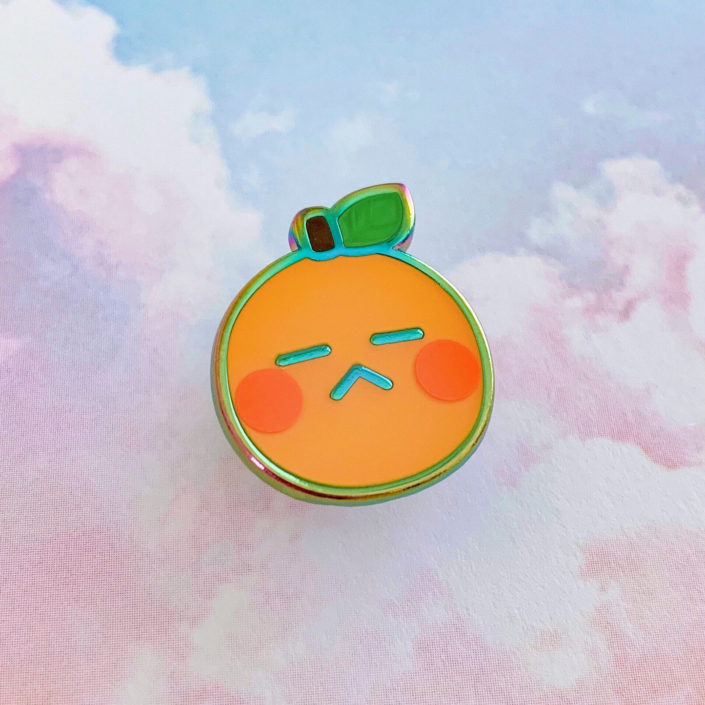 [LE 30] Rainbow Plated Tangerinegi Enamel Pin